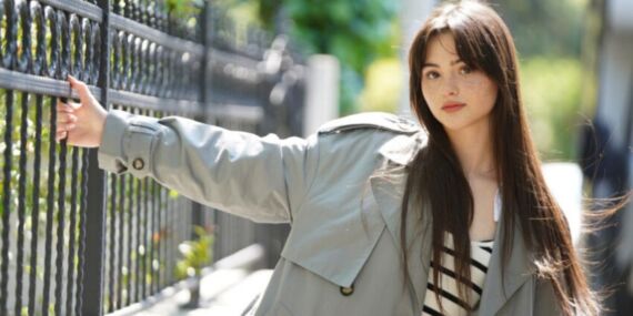 Sultana filmine hazırlık: Derya Pınar Ak direk dansı eğitimi almaya başladı