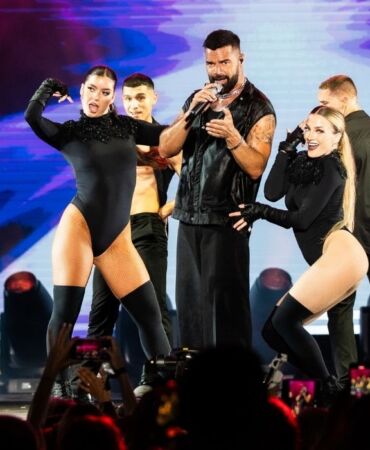 Dünyaca ünlü şarkıcı Ricky Martin Antalya'da konser verdi