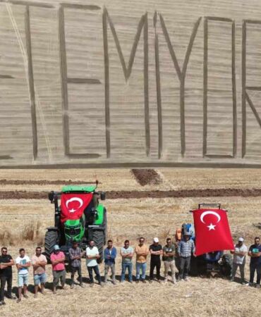 Eskişehirli çiftçiler tarlaya yazdı 'Üretemiyoruz'