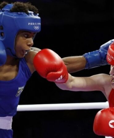 Esra Yıldız Kahraman yarı finale yükseldi! Madalyayı garantiledi