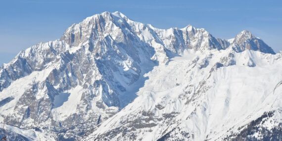 Rüyada dağ görmek ne anlama gelir? Güç mü, engel mi?