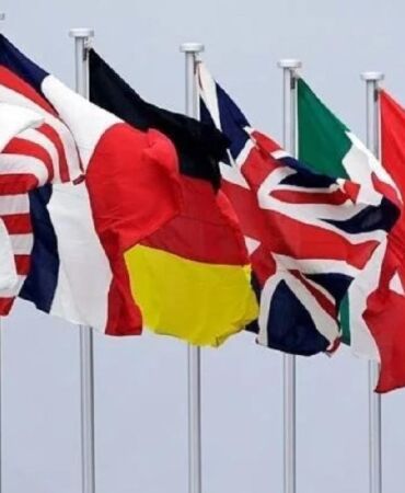 G 7