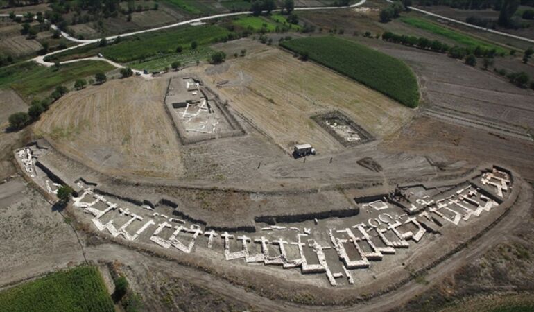 Hacılar Büyük Höyük kazısı sezona buruk başladı