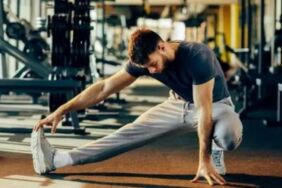 Halı sahada ani ölüm ve yaralanma riskine karşı ısınma soğuma egzersizleri şart