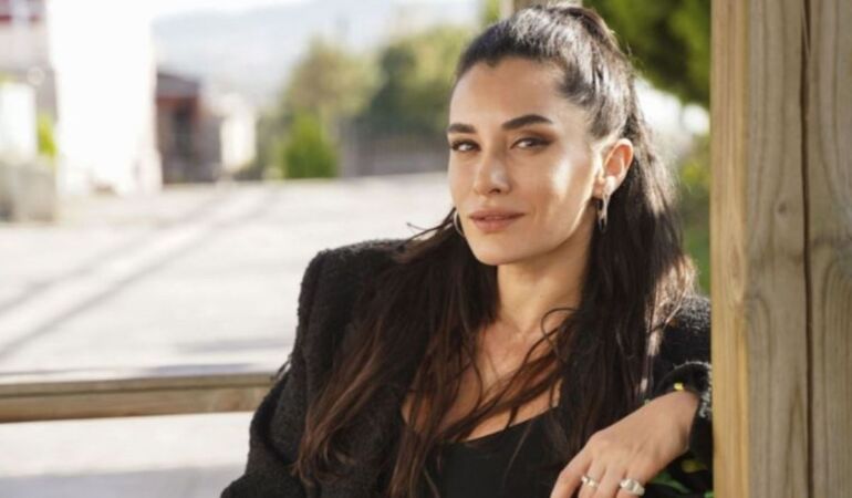 Hande Doğandemir, ‘Taş Kağıt Makas: Hayatın Oyunu’ kadrosunda