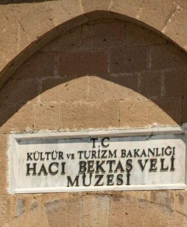 Hoşgörü ve bilgeliğin sembolü Hacı Bektaş Veli
