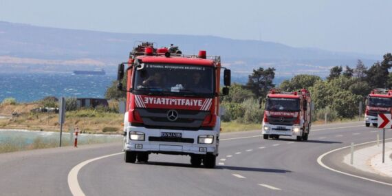 İstanbul İtfaiyesi Çanakkale ve İzmir yangınlarına müdahaleye destek verdi