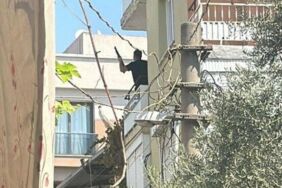 İzmir'de bir kişi, pompalı tüfekle etrafa dehşet saçtıktan sonra intihar etti