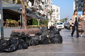 İzmir'de çöp sorunu