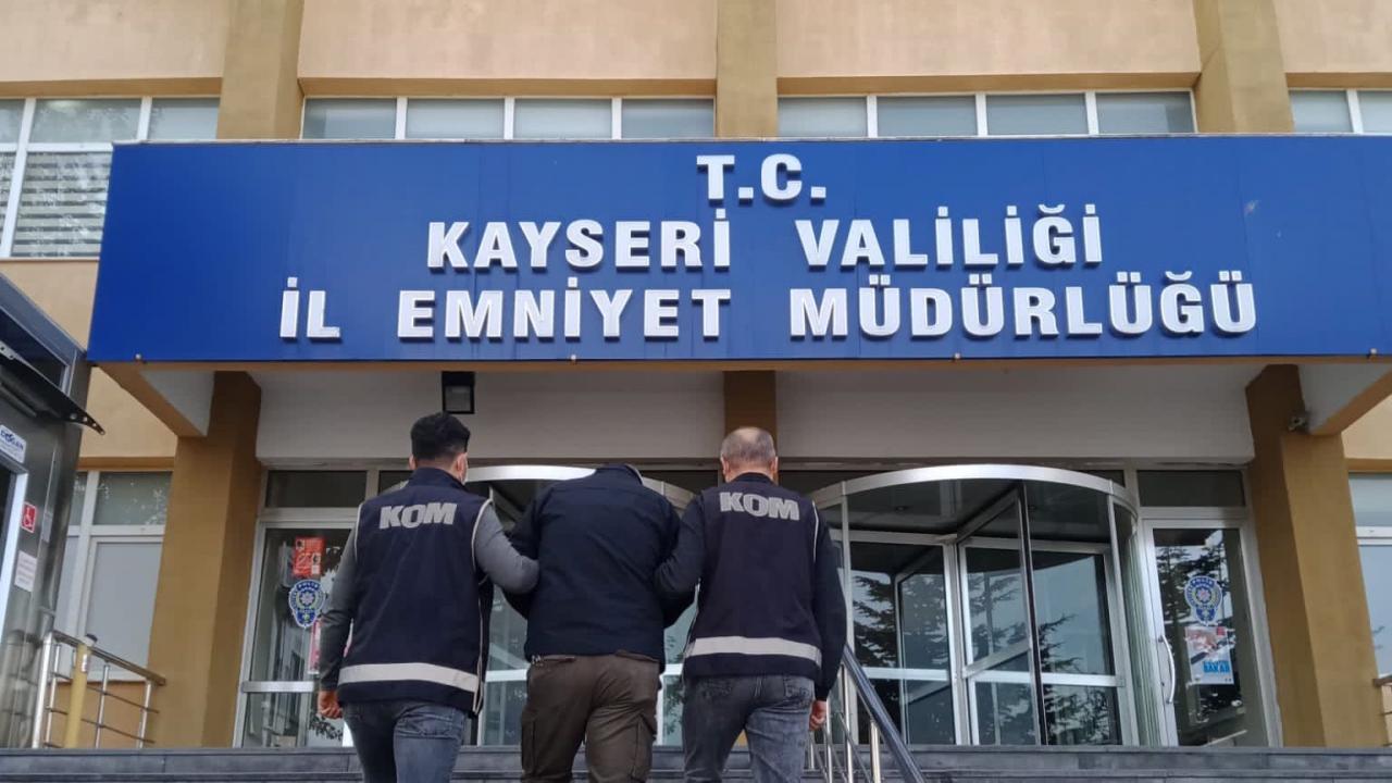 Kayseri Emniyet'i, FETÖ'nün Sivas mahrem imamını yakaladı