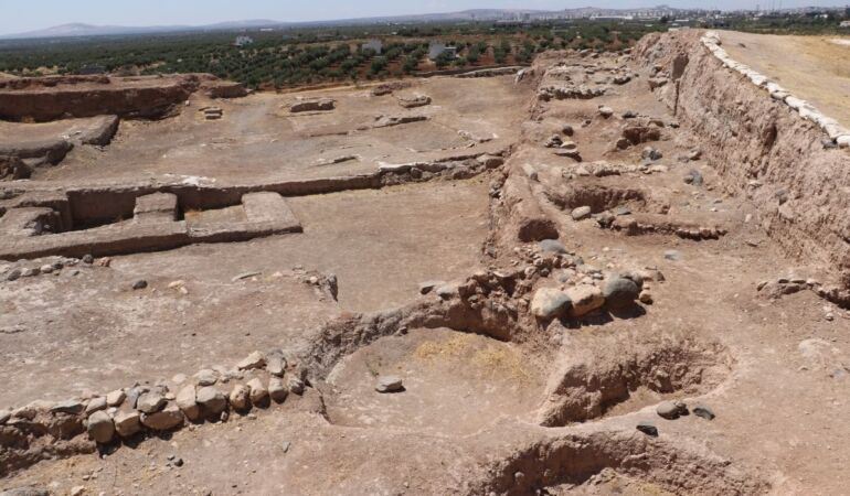Kilis’teki Oylum Höyük’te kazı çalışmaları sürüyor
