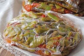 Kışın sofralarınıza yaz güneşi getirin Kışlık taze fasulye tarifi