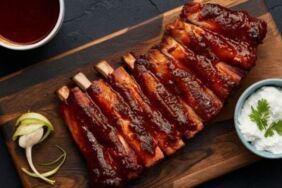 Lokum gibi eti ve mis gibi sosuyla barbekü ribs tarifi