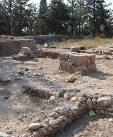 Mersin'de 9 bin yıllık Yumuktepe Höyüğü'nde 30. dönem kazıları başladı