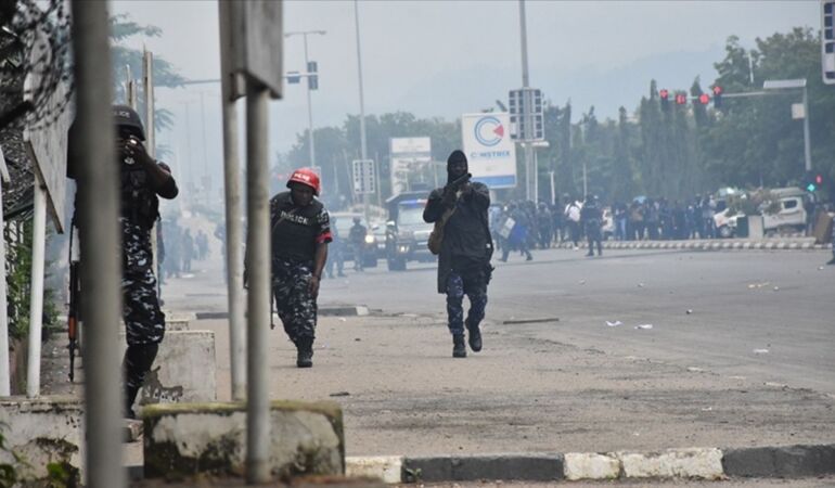Nijerya’da hayat pahalılığına karşı düzenlenen protestolarda 17 kişi öldü