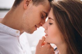Öpüşmek zayıflatır mı Uzmanlar öpüşmenin sağlığa faydalarını açıkladı