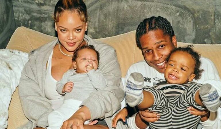 Rihanna ile ASAP Rocky çiftinden mutlu aile pozları_ Çocuklarının 1. yaşını kutladılar!