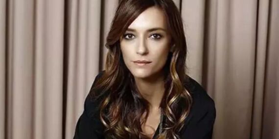 Sema Şimşek sevgilisiyle denizde yakalandı! Sosyal medyada olay yorum