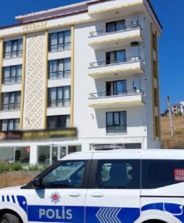 Sosyal medyadan veda etmiş... 4. kattan atlayan doktor hayatını kaybetti (1)