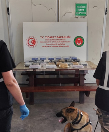 Taşucu ve Çeşme limanlarında operasyon 2 milyona yakın uyuşturucu hap ele geçirildi
