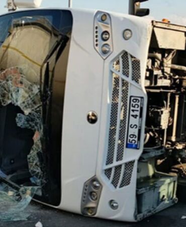 Tekirdağ Saray'da servis kazası 12 işçi yaralandı