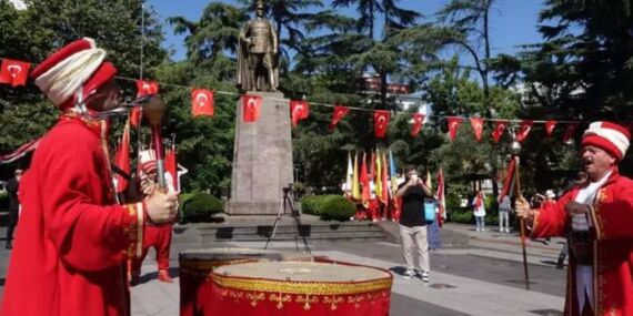 Trabzon’un fethinin 563’üncü yıl dönümü kutlandı