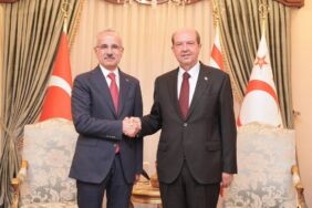 Ulaştırma ve Altyapı Bakanı Abdulkadir Uraloğlu KKTC'de Cumhurbaşkanı Ersin Tatar ile görüştü