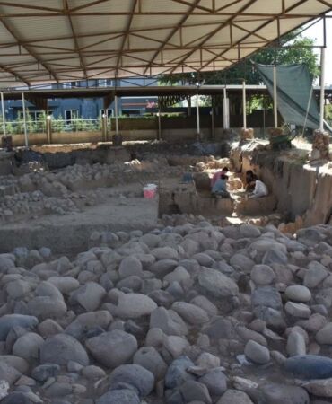 Yassıtepe kazılarında 5 bin yıllık depo ortaya çıktı