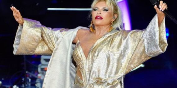 Ajda Pekkan’dan sahnede ‘yalnızlık’ itirafı