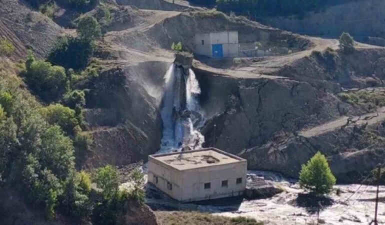 Amasya’da HES alanında heyelan