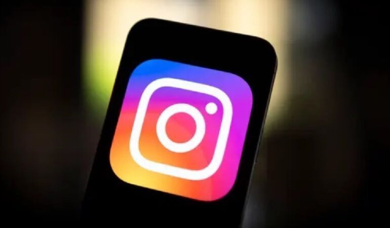 instagram (1)