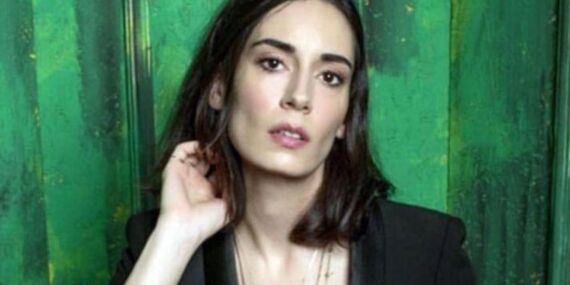 Başarılı oyuncu Melisa Sözen kimdir? Hayatı ve yer aldığı yapımlar