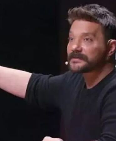 oğuzhan uğur (1)