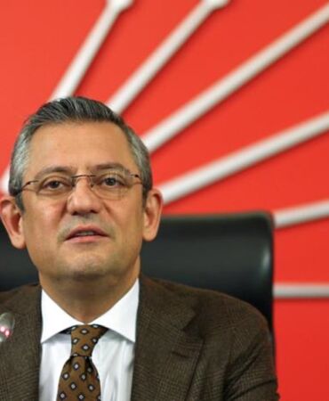 özgür özel chp