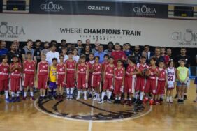 Anadolu Efes Spor Kulübü ile Corendon Airlines arasındaki sponsorluk anlaşması yenilendi