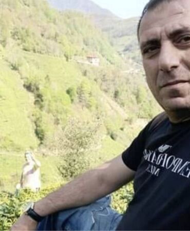 Artvin Hopa'da, Reşit Kibar'ı öldüren zanlının akrabasına ait atölye köydeki gençler tarafından ateşe verildi