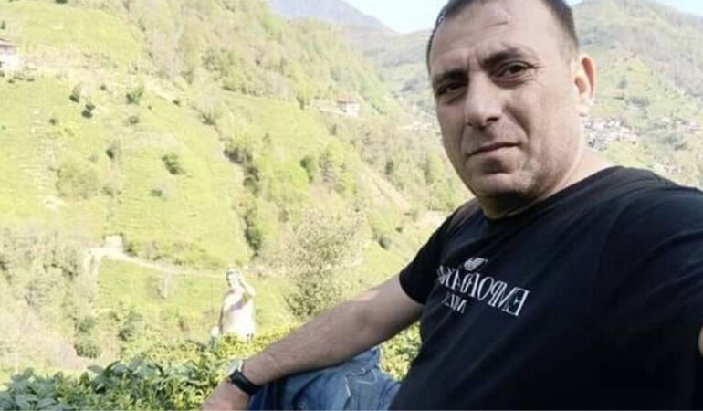 Artvin Hopa'da, Reşit Kibar'ı öldüren zanlının akrabasına ait atölye köydeki gençler tarafından ateşe verildi