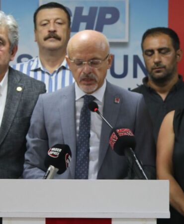 CHP Samsun İl Başkanı Özdağ 'Bu yıl okullarımız öğretmen ataması yapılmadan açılıyor'