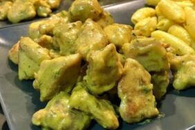 Evinizde restoran keyfi... Cafe de Paris soslu makarna tarifi