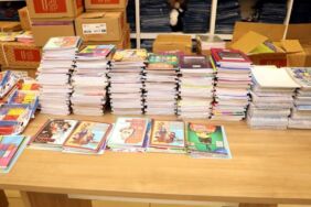 Eyüpsultan Belediyesi'nden, öğrencilere kırtasiye desteği