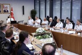 İçişleri Bakanı Yerlikaya, asayiş konulu güvenlik toplantısı düzenledi