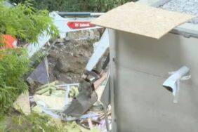 İstanbul Vaniköy'deki kaçak yapının yıkımına başlandı