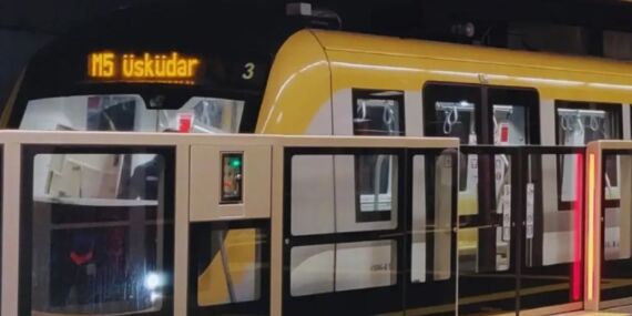 Samandıra-Üsküdar metrosunda teknik arıza!