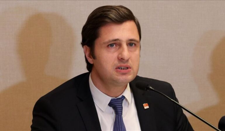 deniz yücel