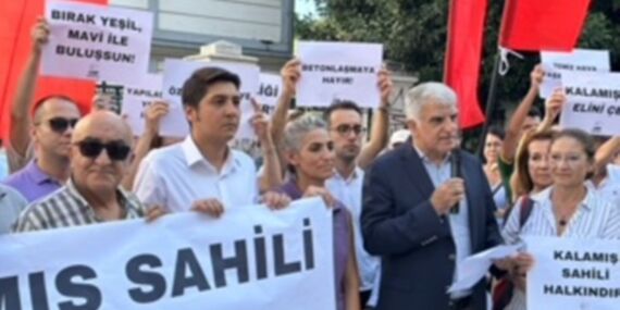 Kadıköy direniyor: Kalamış halkındır!