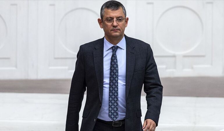 özgür özel chp lideri