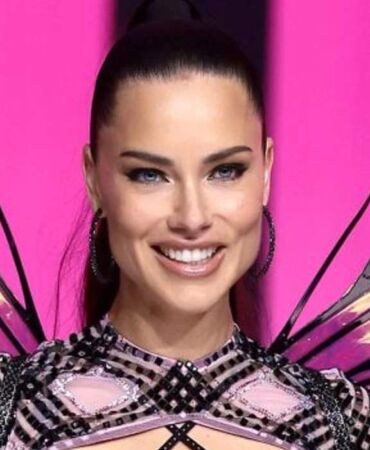 Adriana Lima, 19 yıl sonra Victoria's Secret defilesiyle podyumlara geri döndü!