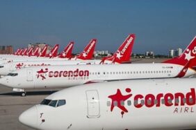 Antalya Havalimanı'nda bir uçağın lastiği patladı!