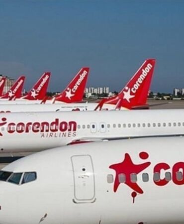 Antalya Havalimanı'nda bir uçağın lastiği patladı!