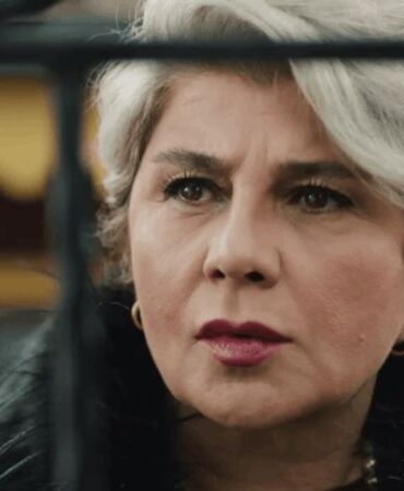 Şakir Paşa Ailesi dizisinin 'Sara'sı Devrim Yakut kimdir Devrim Yakut kaç yaşında, nereli Devrim Yakut hangi dizi ve filmler oynadı